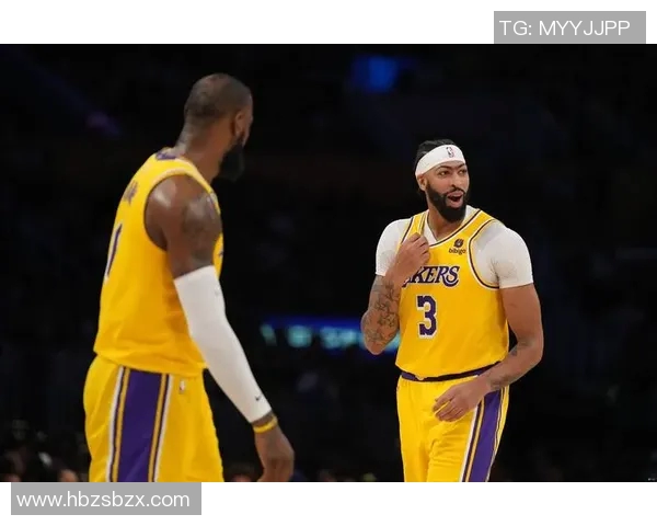 湖人对阵爵士精彩比赛直播全程回顾与分析