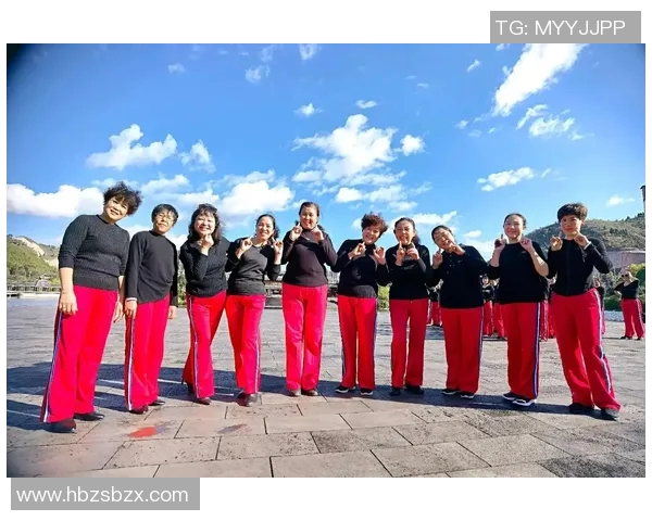 西部足球俱乐部迎战羊绒工业力争胜利展现团队精神与竞技风采