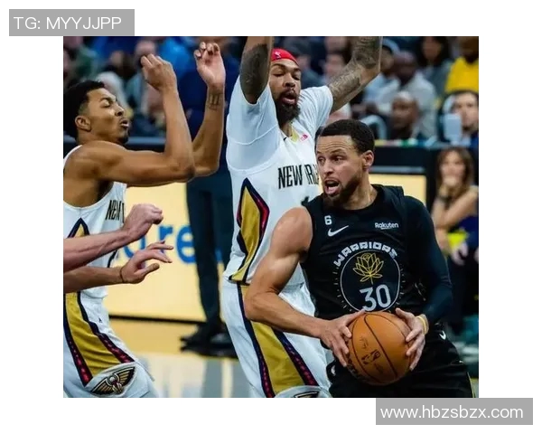 勇士与鹈鹕激战四月末季后赛争夺战精彩回顾与分析